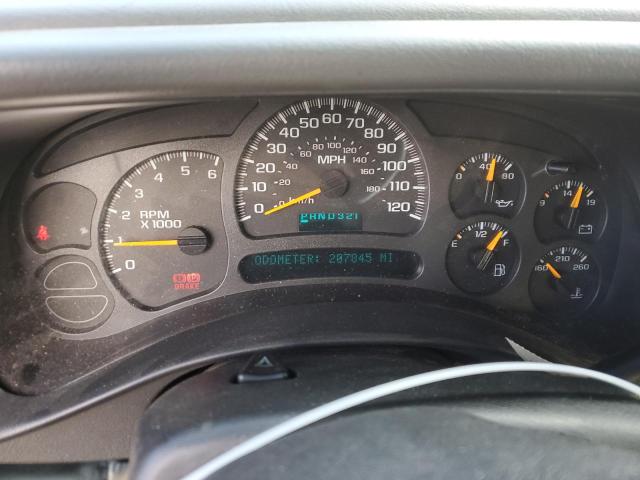 Photo 9 from auction – 2004 CHEVROLET SILVERADO with VIN 2GCEK19T141116224