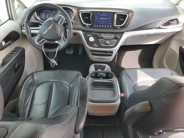 Photo 8 from auction – 2017 CHRYSLER PACIFICA T with VIN 2C4RC1BG0HR836245