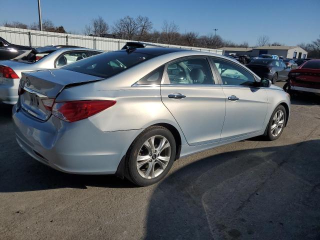 Photo 3 from auction – 2013 HYUNDAI SONATA with VIN 5NPEC4AC6DH645029