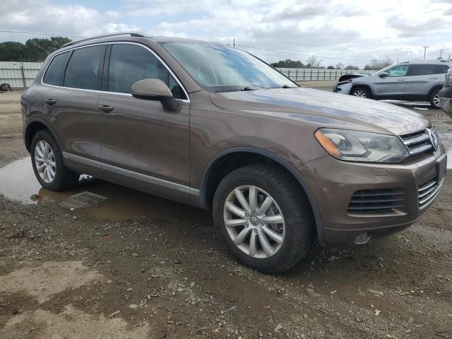 Photo 4 from auction – 2011 VOLKSWAGEN TOUAREG V6 with VIN WVGFF9BP6BD005072