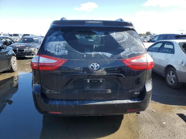 Photo 6 from auction – 2016 TOYOTA SIENNA XLE with VIN 5TDYK3DC2GS746458