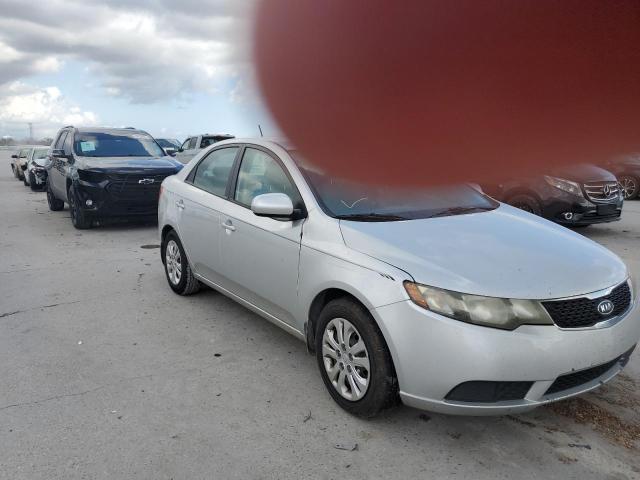 Photo 4 from auction – 2013 KIA FORTE LX with VIN KNAFT4A28D5646272