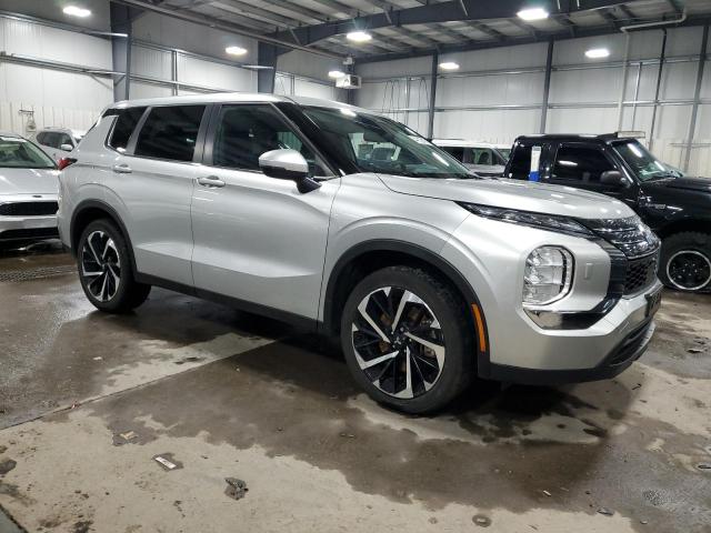 Photo 4 from auction – 2022 MITSUBISHI OUTLANDER with VIN JA4J4TA80NZ065197