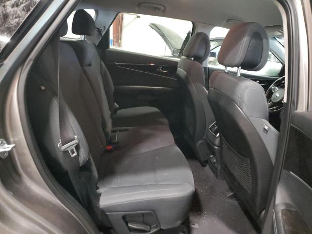 Photo 11 from auction – 2016 KIA SORENTO LX with VIN 5XYPGDA38GG070148
