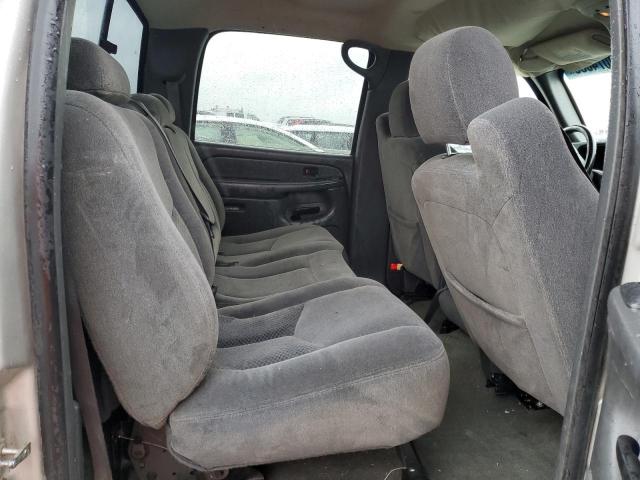 Photo 10 from auction – 2005 CHEVROLET SILVERADO with VIN 1GCHK23275F900162