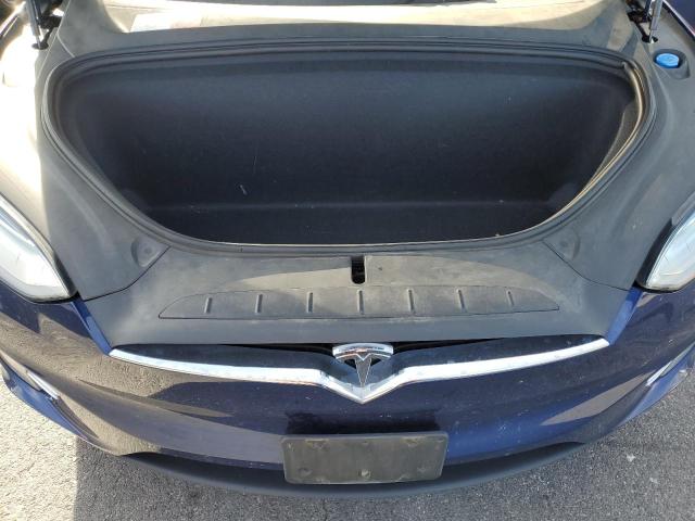 Photo 12 from auction – 2017 TESLA MODEL X with VIN 5YJXCAE24HF055585