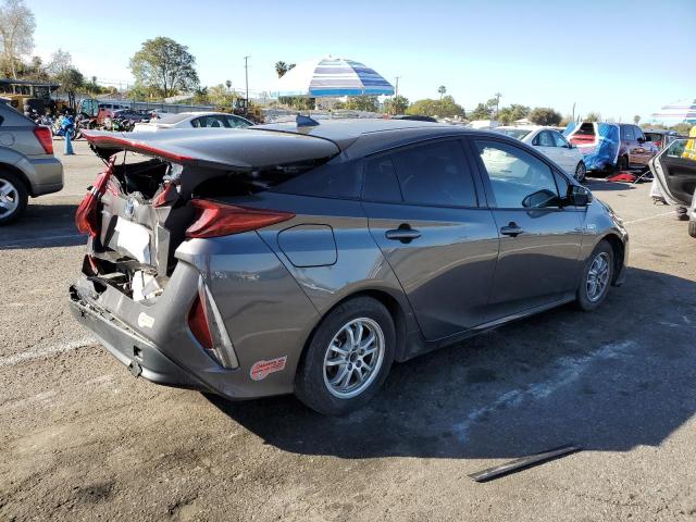 Photo 3 from auction – 2017 TOYOTA PRIUS PRIM with VIN JTDKARFP7H3061385