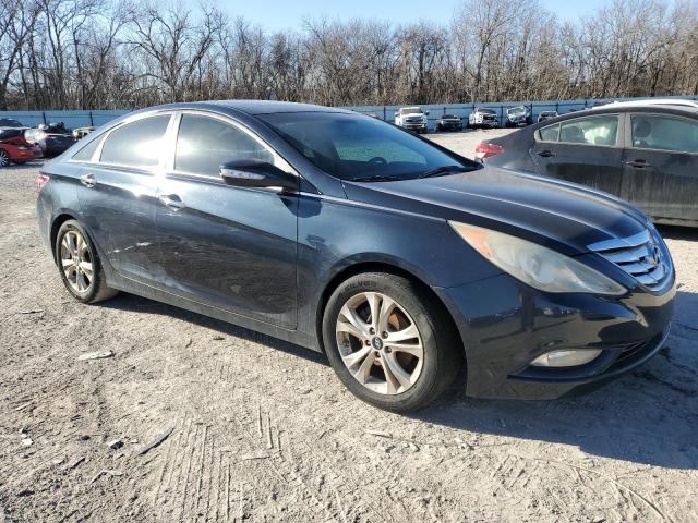 Photo 4 from auction – 2011 HYUNDAI SONATA SE with VIN 5NPEC4AB4BH302076