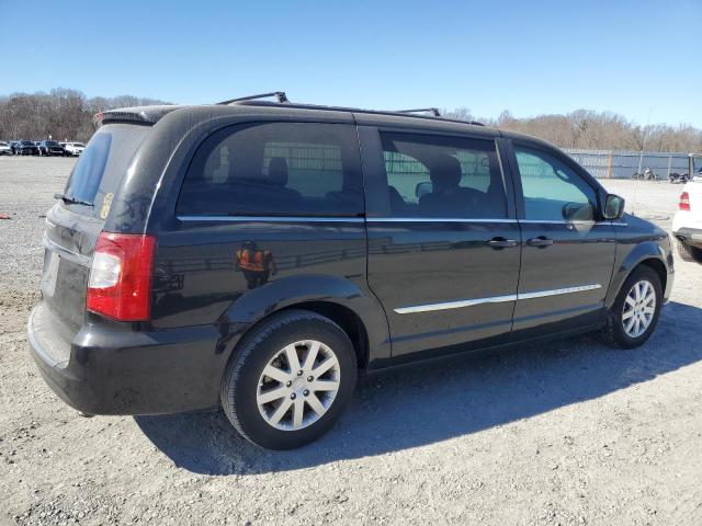 Photo 3 from auction – 2015 CHRYSLER TOWN & COU with VIN 2C4RC1BG9FR552691