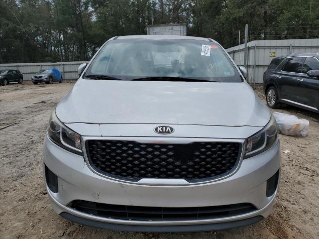 Photo 5 from auction – 2015 KIA SEDONA L with VIN KNDMA5C13F6023455