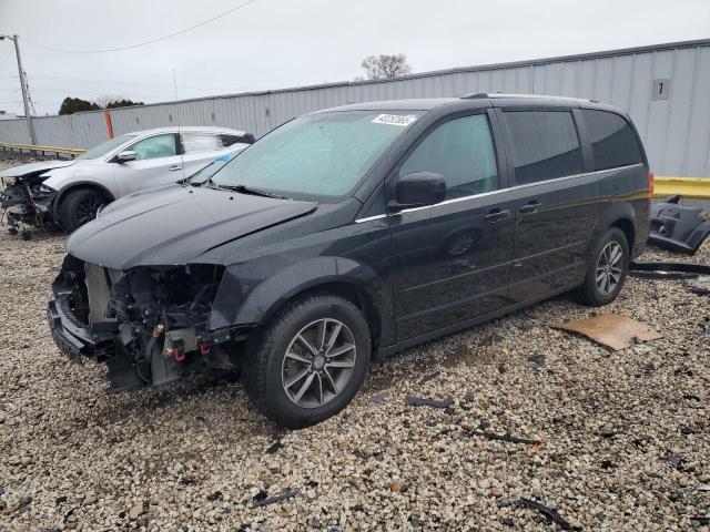 DODGE GRAND CARA 2017 с VIN 2C4RDGCG5HR761816 - Снимка от търг