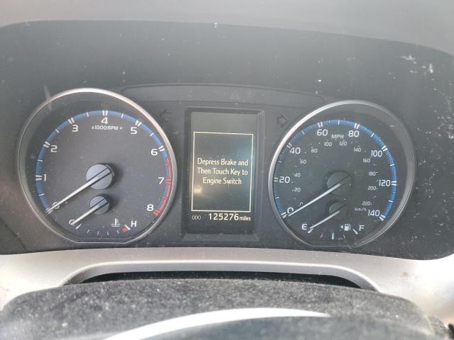 Photo 9 from auction – 2018 TOYOTA RAV4 ADVEN with VIN JTMRFREV1JD228551