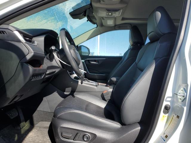 Photo 7 from auction – 2020 TOYOTA RAV4 LIMIT with VIN JTMDWRFV4LD547776