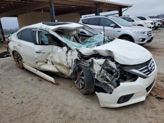 Photo 4 from auction – 2017 NISSAN ALTIMA 2.5 with VIN 1N4AL3APXHC136306