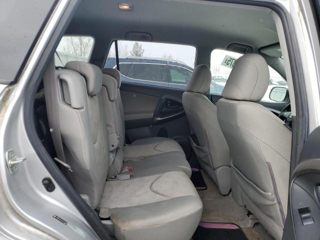 Photo 11 from auction – 2010 TOYOTA RAV4 with VIN JTMBF4DV2AD026906