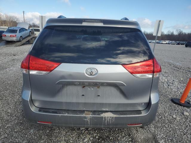 Photo 6 from auction – 2012 TOYOTA SIENNA XLE with VIN 5TDYK3DC0CS240900