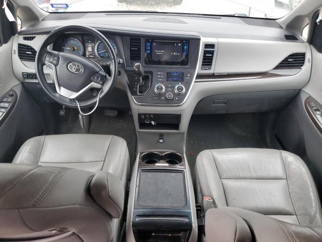 Photo 8 from auction – 2017 TOYOTA SIENNA XLE with VIN 5TDYZ3DC6HS847225