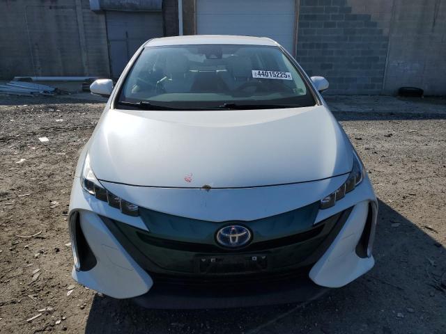 Photo 5 from auction – 2017 TOYOTA PRIUS PRIM with VIN JTDKARFP7H3061113