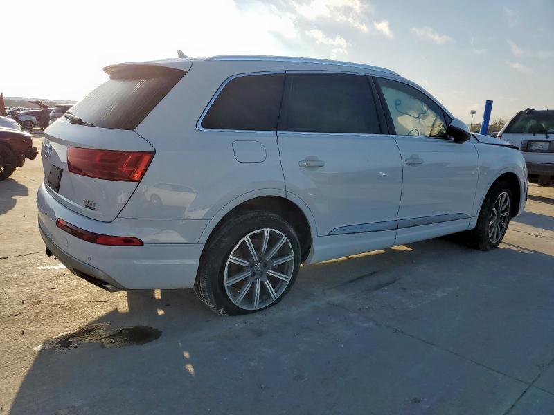Photo 3 from auction – 2018 AUDI Q7 PRESTIG with VIN WA1VAAF7XJD005627