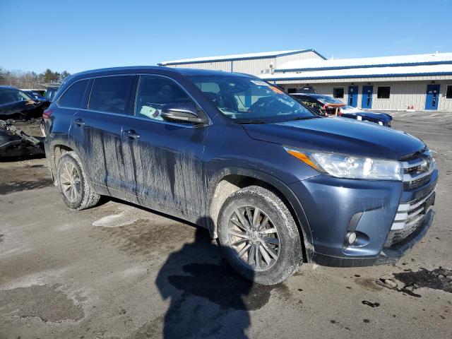 Photo 4 from auction – 2018 TOYOTA HIGHLANDER with VIN 5TDJZRFH1JS869426