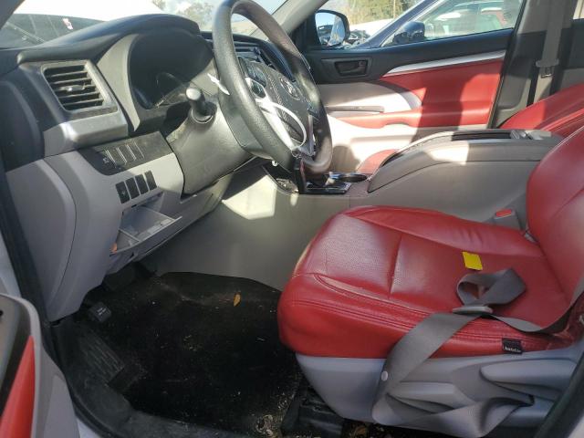 Photo 7 from auction – 2017 TOYOTA HIGHLANDER with VIN 5TDBGRFH9HS025073