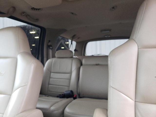 Photo 10 from auction – 2005 FORD EXCURSION with VIN 1FMSU43P65EA57791