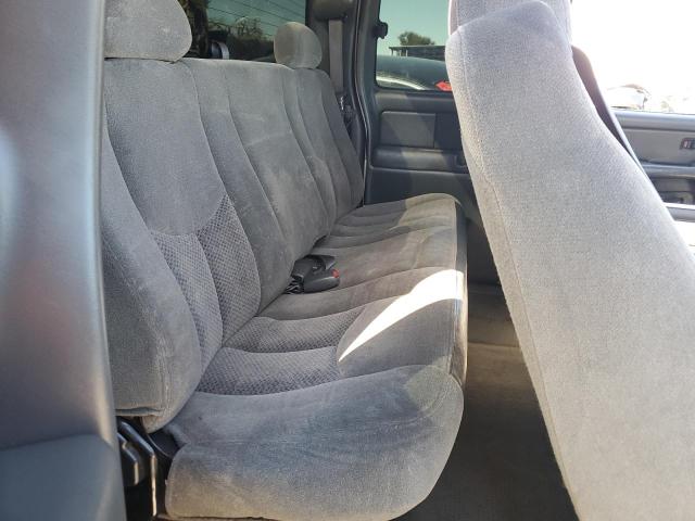 Photo 10 from auction – 2004 CHEVROLET SILVERADO with VIN 2GCEC19V241128915