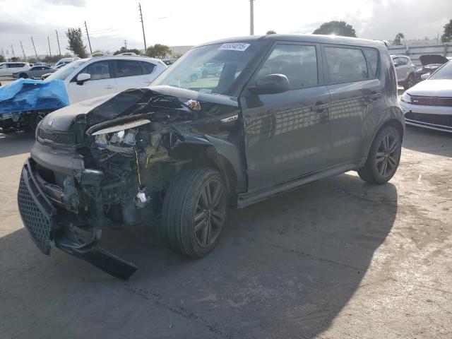 KIA SOUL + 2016 with VIN KNDJP3A54G7348655 - Photo from auction