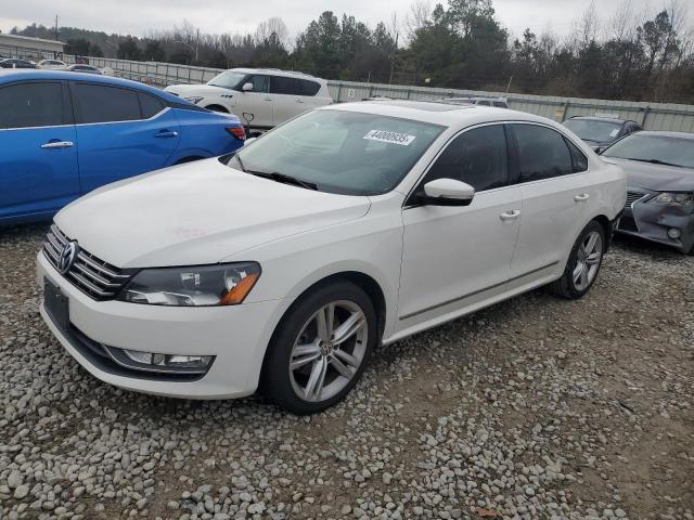 VOLKSWAGEN PASSAT SEL 2015 with VIN 1VWCT7A31FC020056 - Photo from auction