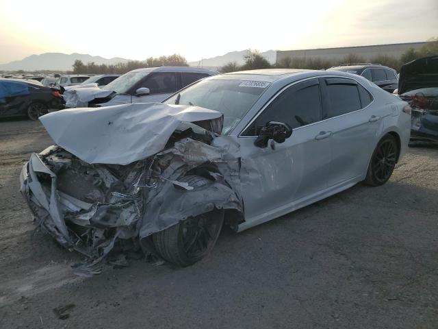 Photo 1 from auction – 2022 TOYOTA CAMRY XSE with VIN 4T1K31AK3NU042907