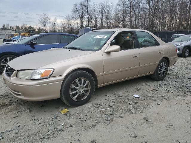 TOYOTA CAMRY CE 2001 with VIN JT2BG22K010596851 - Photo from auction