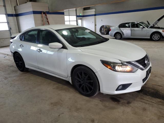 Photo 4 from auction – 2017 NISSAN ALTIMA 2.5 with VIN 1N4AL3AP8HC161561
