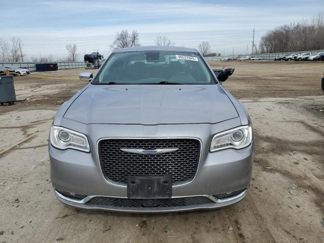 Photo 5 from auction – 2018 CHRYSLER 300 LIMITE with VIN 2C3CCAKG6JH268055