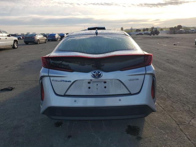 Photo 6 from auction – 2022 TOYOTA PRIUS PRIM with VIN JTDKAMFP2N3203558