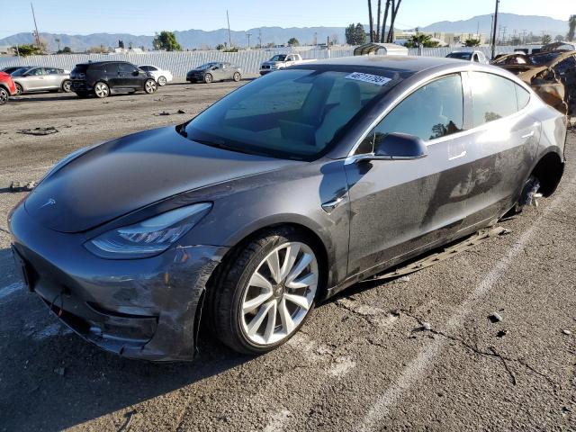 TESLA MODEL 3 2019 с VIN 5YJ3E1EB1KF195741 - Снимка от търг