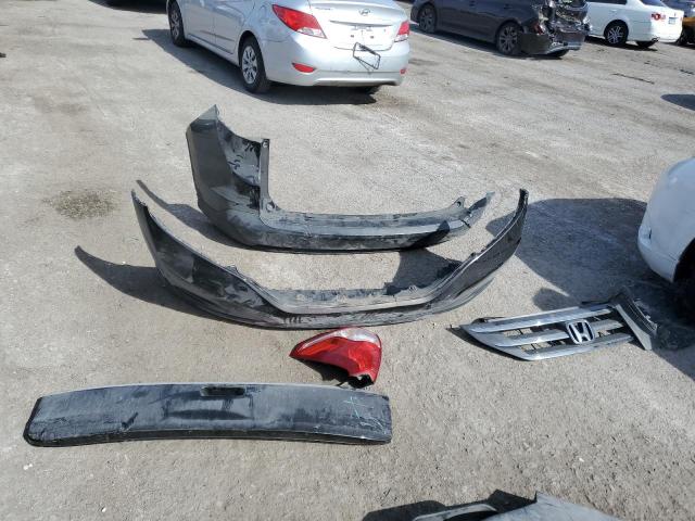Photo 13 from auction – 2014 HONDA CR-V LX with VIN 2HKRM3H31EH566769
