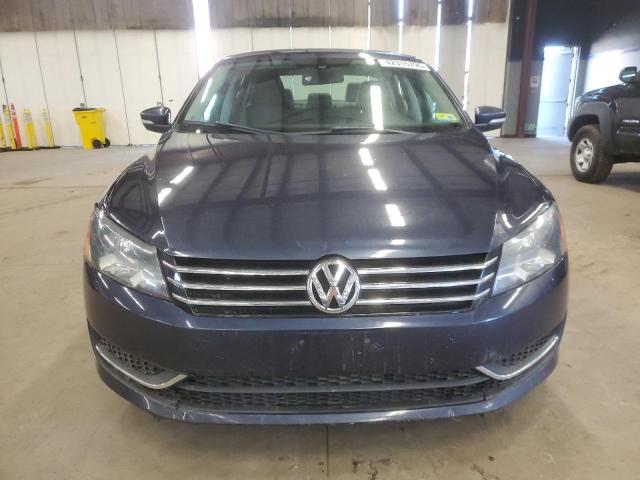 Photo 5 from auction – 2015 VOLKSWAGEN PASSAT S with VIN 1VWAT7A30FC058384