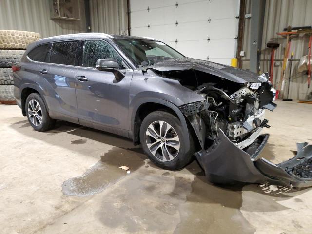 Photo 4 from auction – 2022 TOYOTA HIGHLANDER with VIN 5TDGZRBH0NS210288