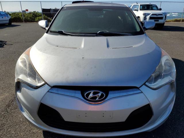 Photo 5 from auction – 2012 HYUNDAI VELOSTER with VIN KMHTC6AD7CU052825