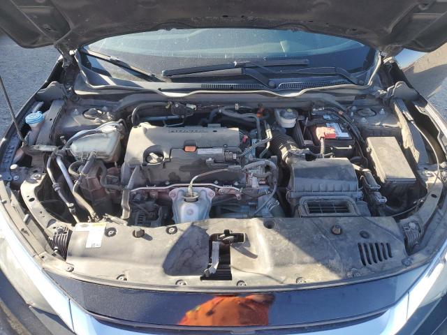 Photo 11 from auction – 2017 HONDA CIVIC LX with VIN 19XFC2F52HE048747
