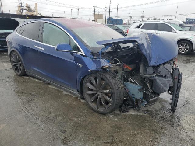 Photo 4 from auction – 2020 TESLA MODEL X with VIN 5YJXCDE29LF261740