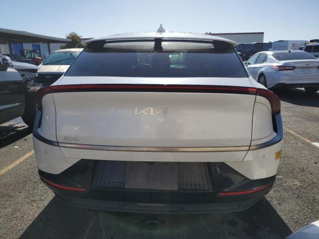 Фото 6 с аукциона – 2022 KIA EV6 LIGHT с VIN KNDC3DLC3N5052945