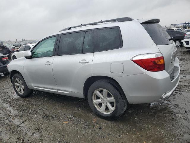 Photo 2 from auction – 2010 TOYOTA HIGHLANDER with VIN 5TDBK3EHXAS024050