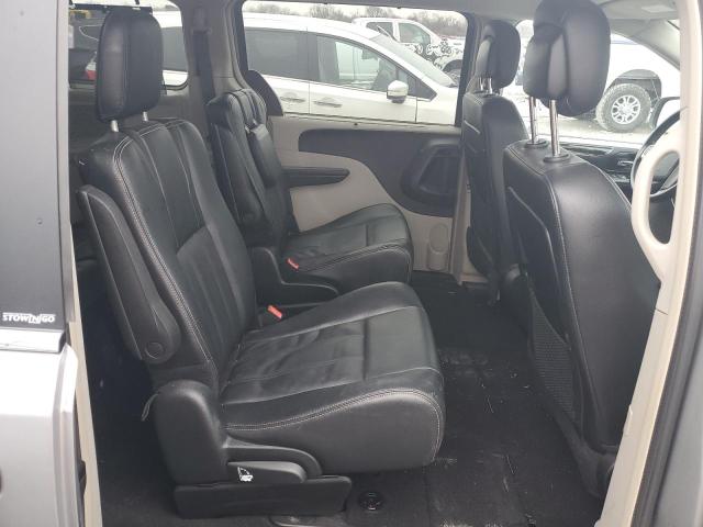 Photo 11 from auction – 2014 CHRYSLER TOWN & COU with VIN 2C4RC1BG1ER195733