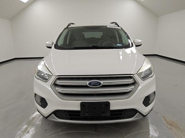 Photo 5 from auction – 2018 FORD ESCAPE SE with VIN 1FMCU0GD9JUB11470