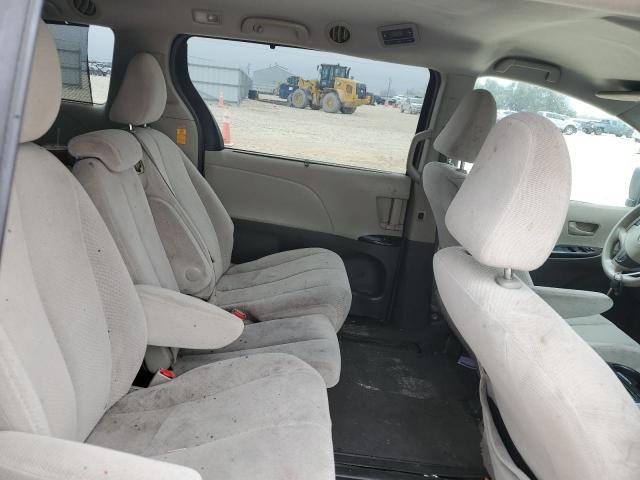 Photo 11 from auction – 2013 TOYOTA SIENNA LE with VIN 5TDKK3DC6DS402309