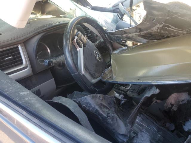 Photo 8 from auction – 2019 TOYOTA HIGHLANDER with VIN 5TDKZRFH1KS347241