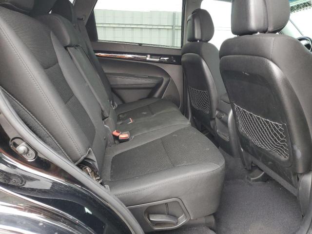 Photo 11 from auction – 2015 KIA SORENTO LX with VIN 5XYKT4A66FG634183
