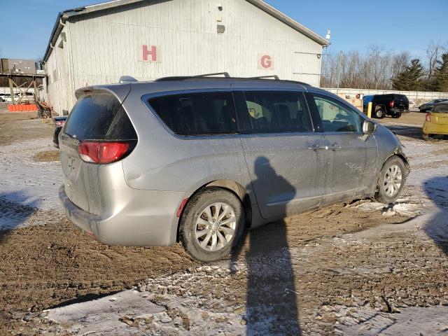 Photo 3 from auction – 2017 CHRYSLER PACIFICA T with VIN 2C4RC1BG2HR506655
