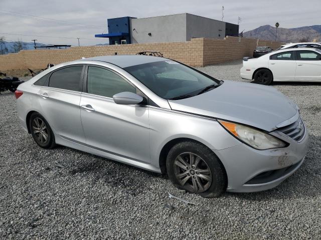 Photo 4 from auction – 2014 HYUNDAI SONATA GLS with VIN 5NPEB4AC2EH862582